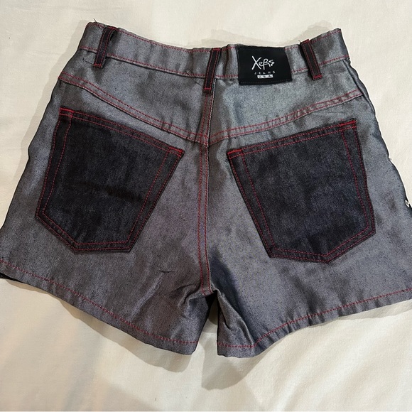 contrast stitch reflective shorts - Picture 2 of 4